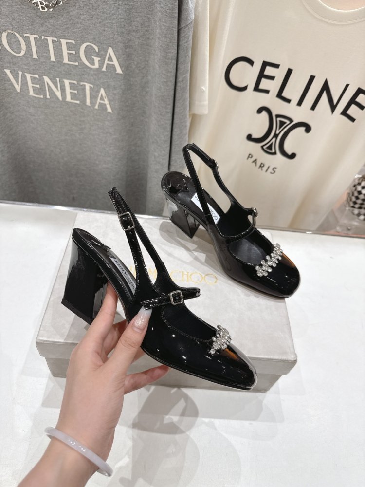 Босоножки фото 5