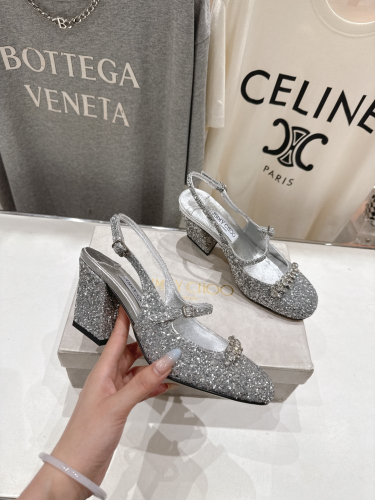 Босоножки фото 5