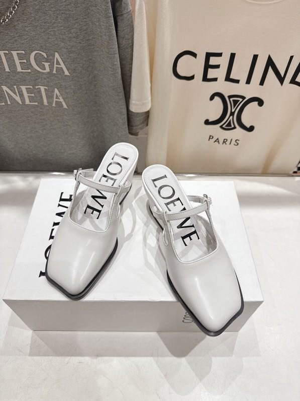 Босоножки фото 5