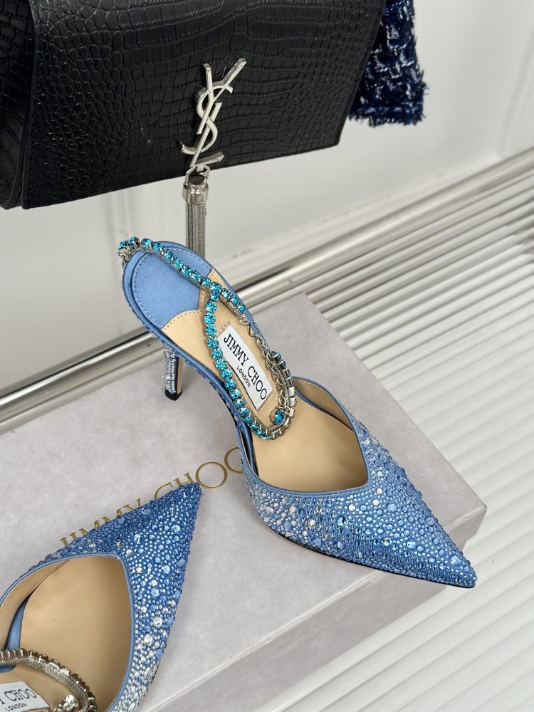 Босоножки фото 5