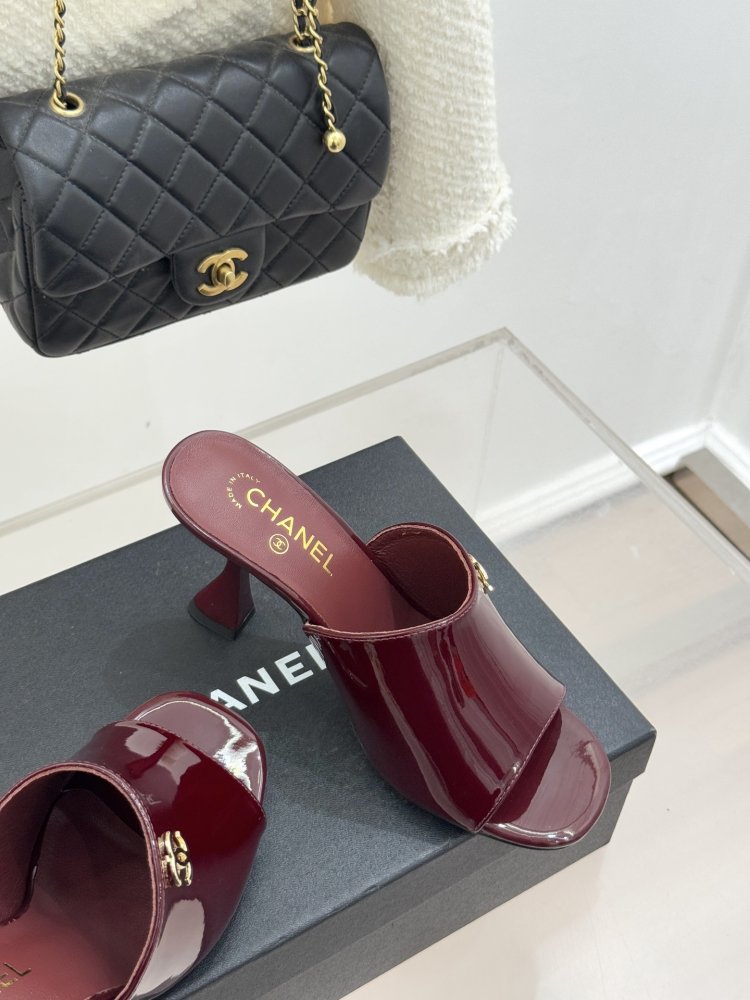 Босоніжки фото 5