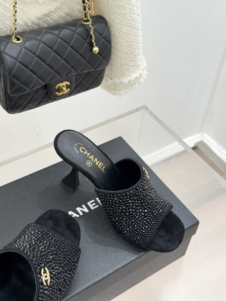 Босоніжки фото 5