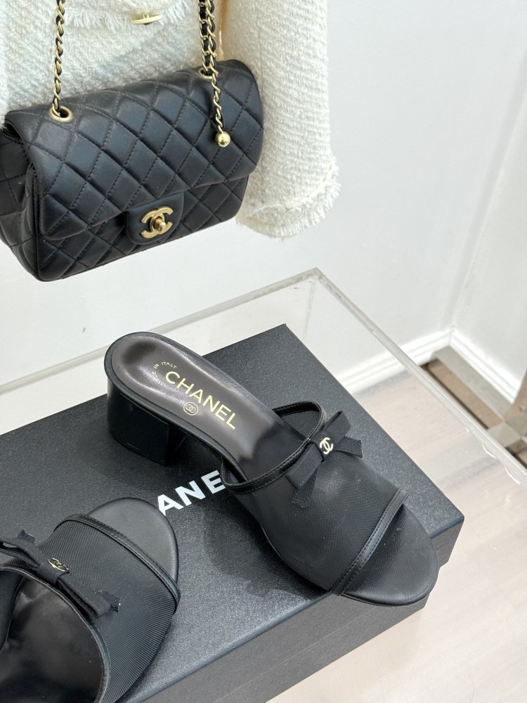 Босоніжки фото 5