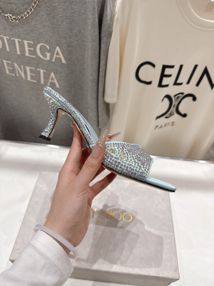 Босоножки фото 5