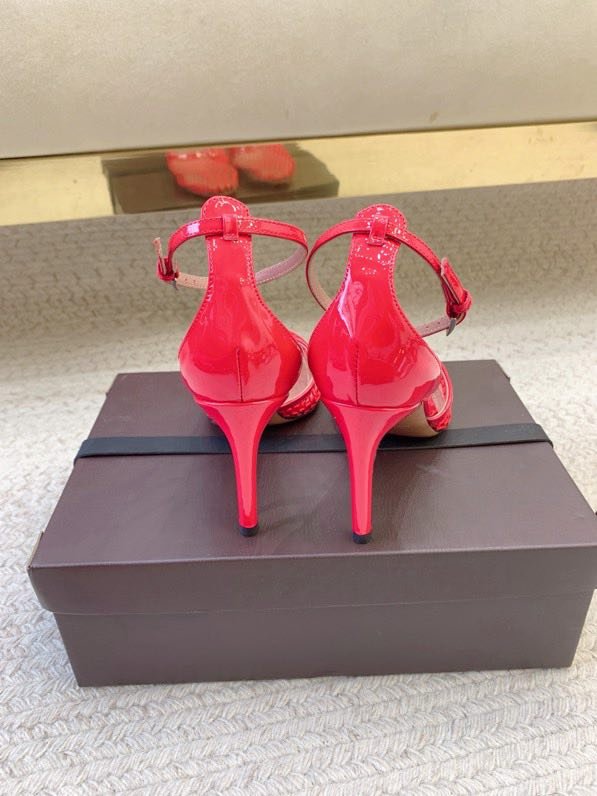 Босоножки фото 5