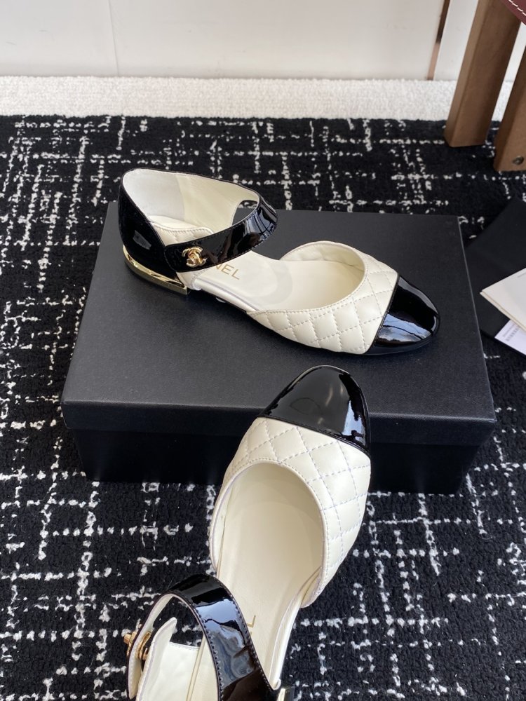 Босоніжки фото 6