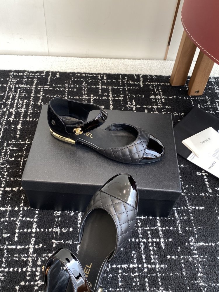 Босоніжки фото 6