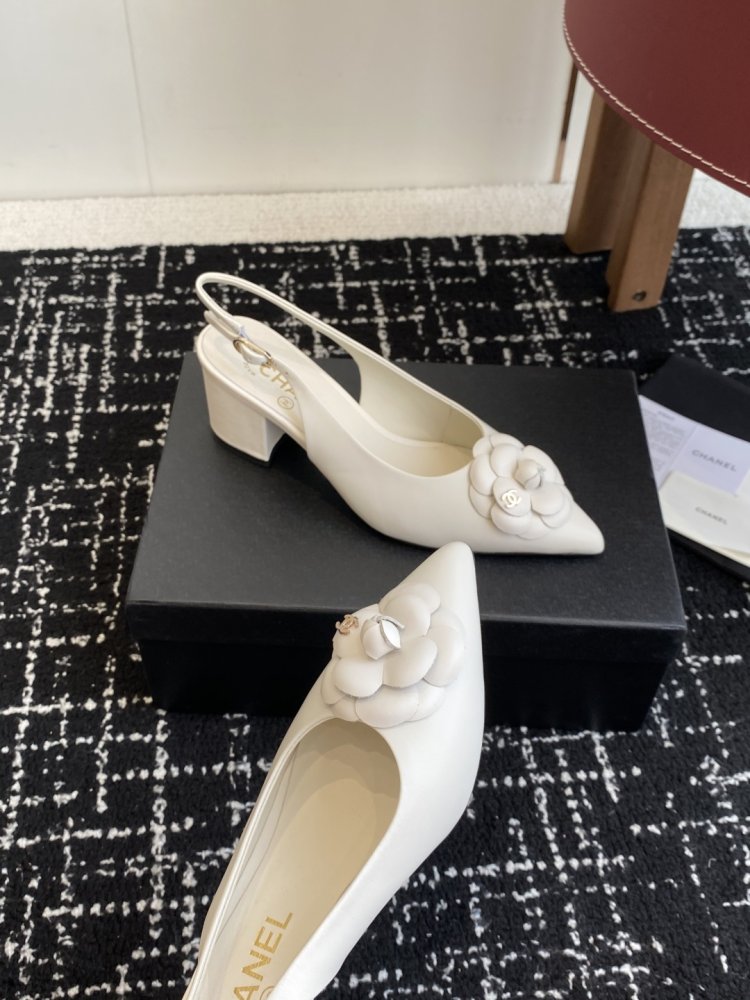 Босоножки фото 6