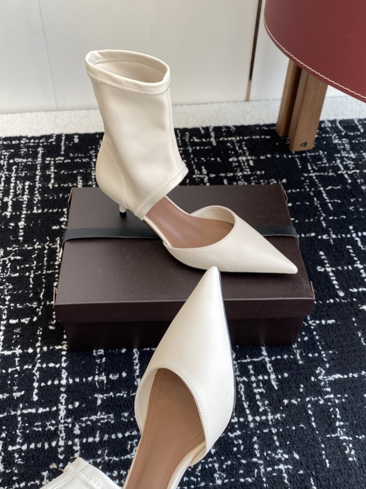 Босоніжки фото 6