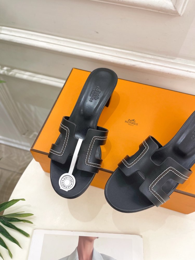 Босоножки фото 6