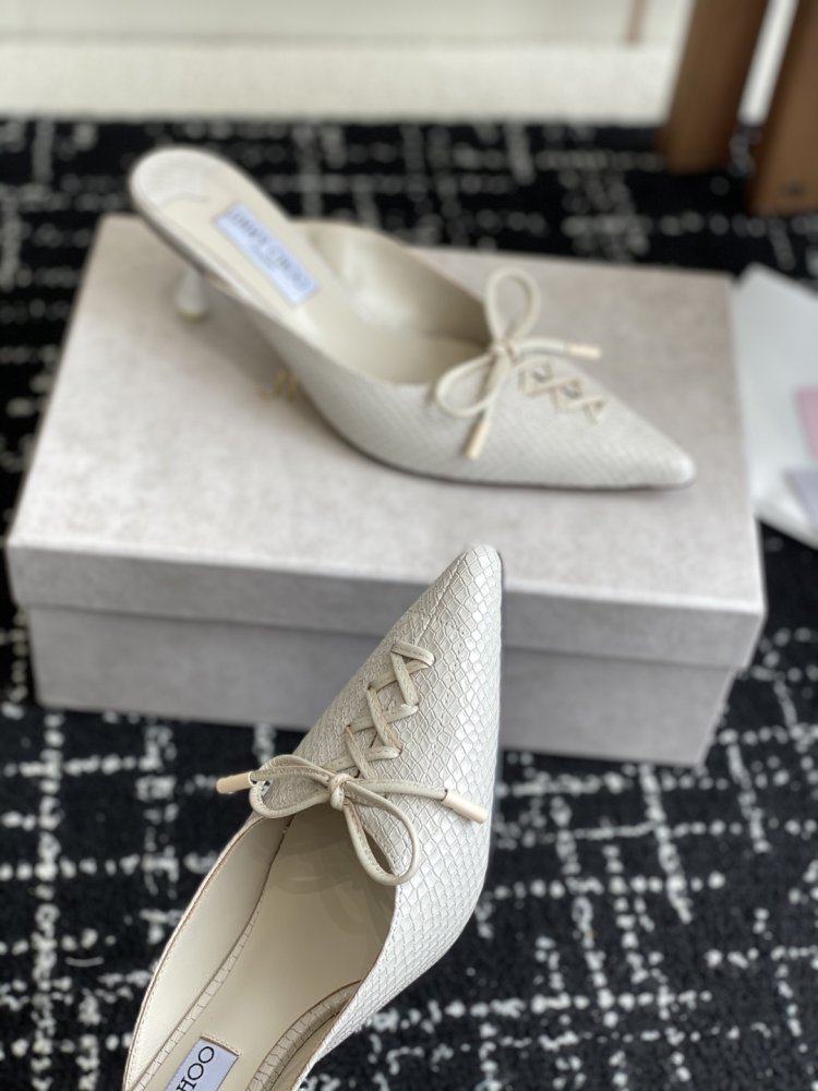 Босоножки фото 6