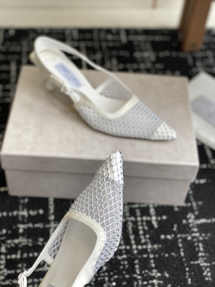 Босоножки фото 6