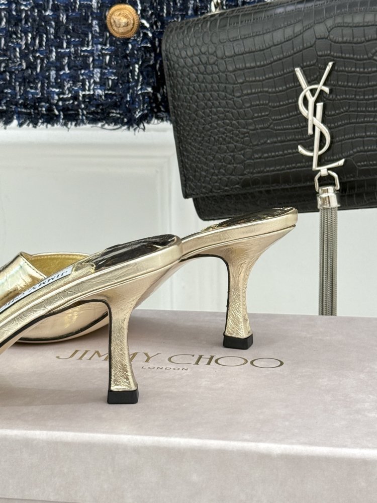 Босоножки фото 6