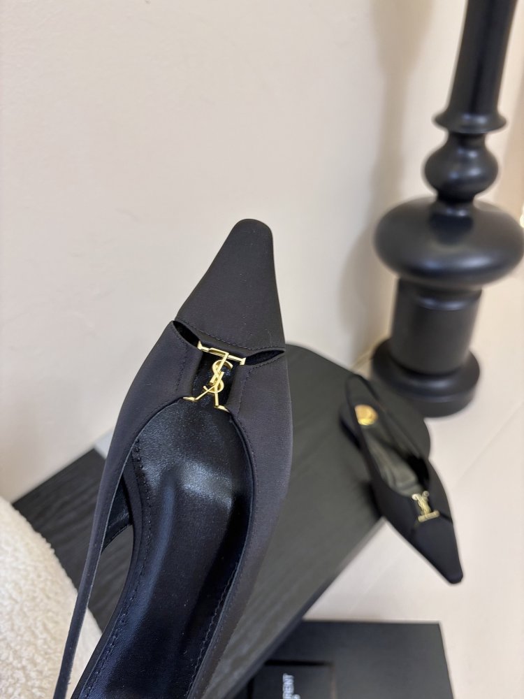 Босоніжки фото 6