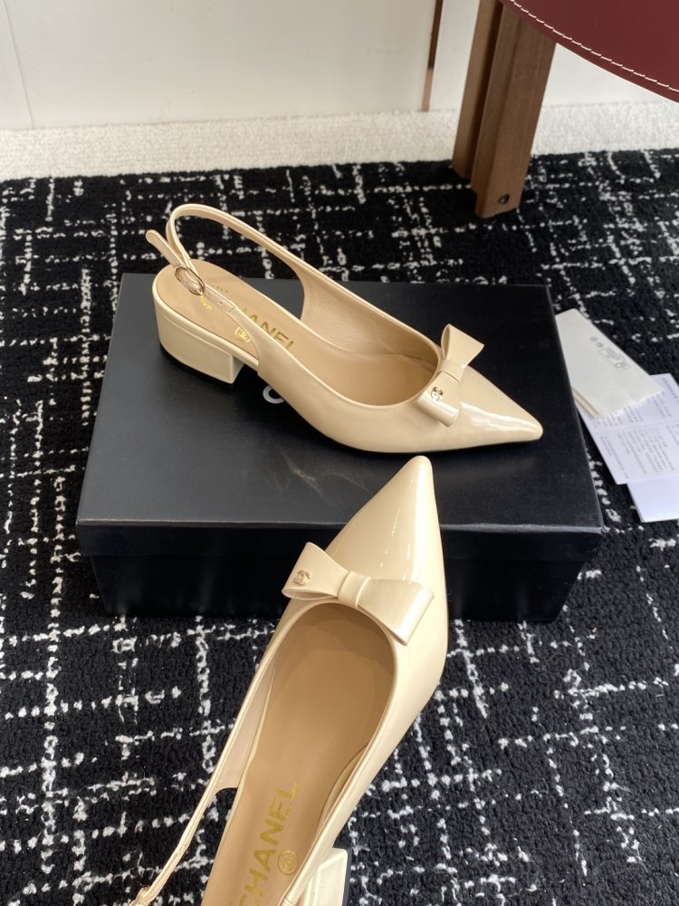 Босоніжки фото 6