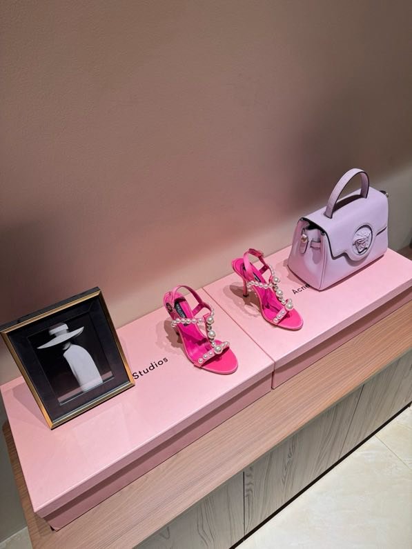 Босоніжки фото 6