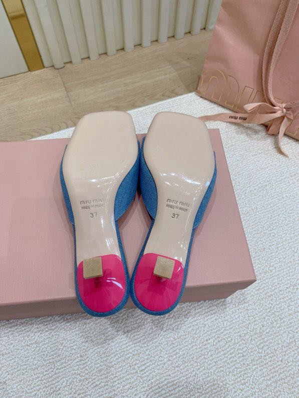 Босоніжки фото 6