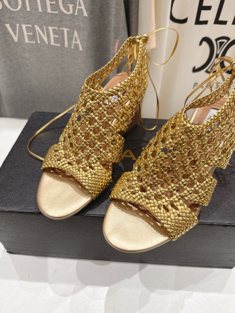 Босоніжки фото 6