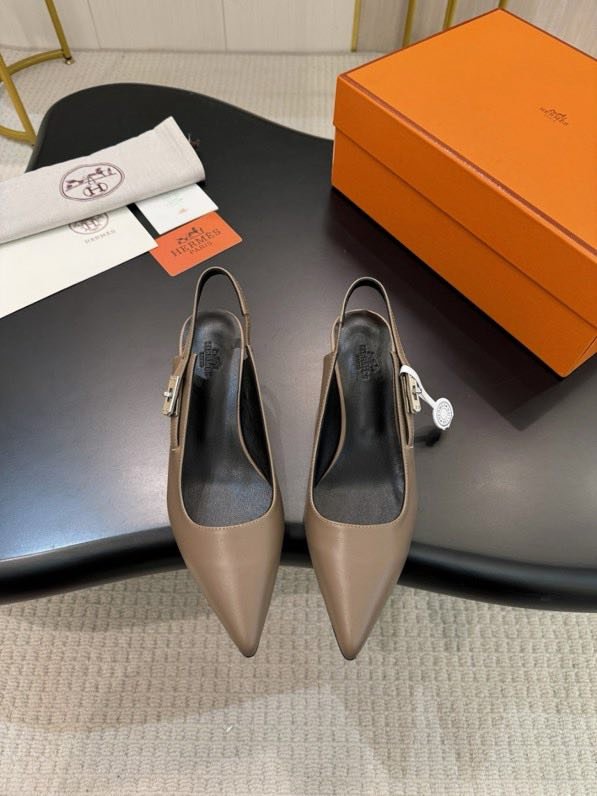 Босоножки фото 6