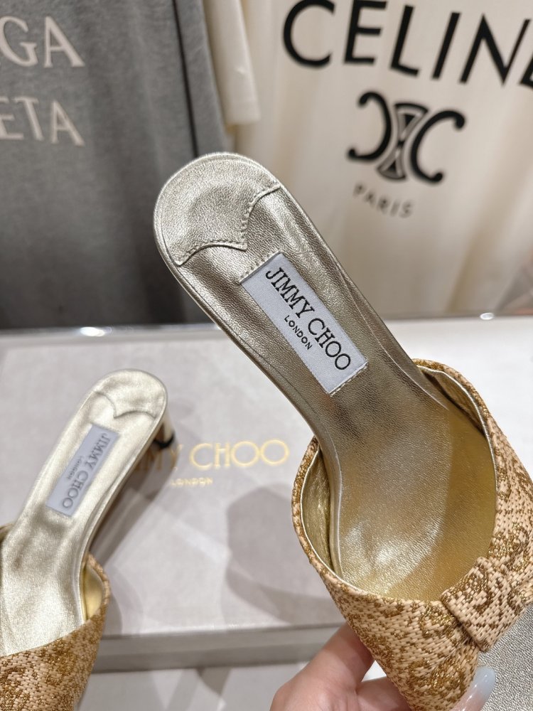 Босоножки фото 6