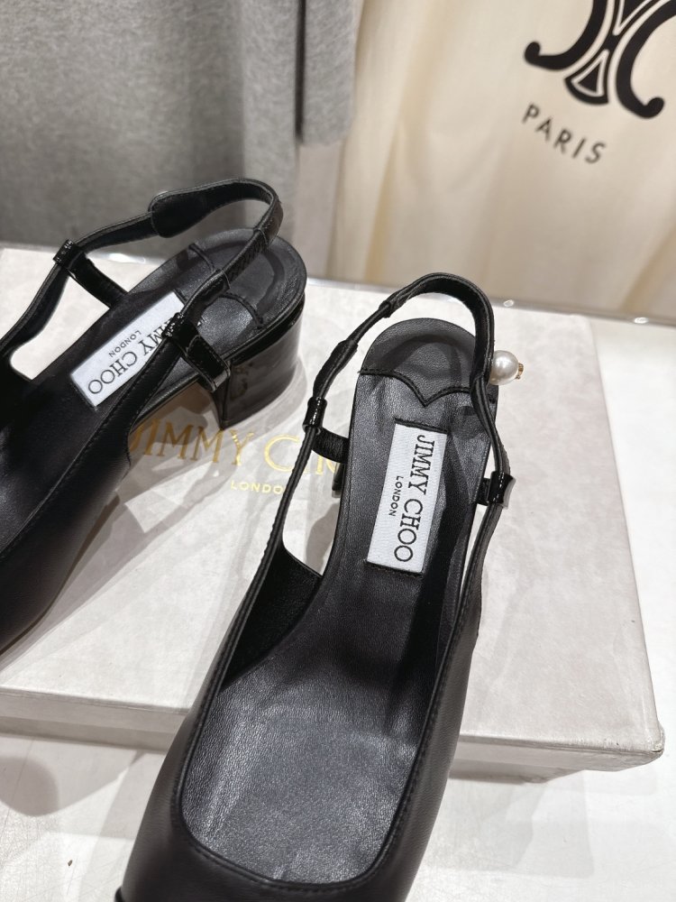 Босоножки фото 6