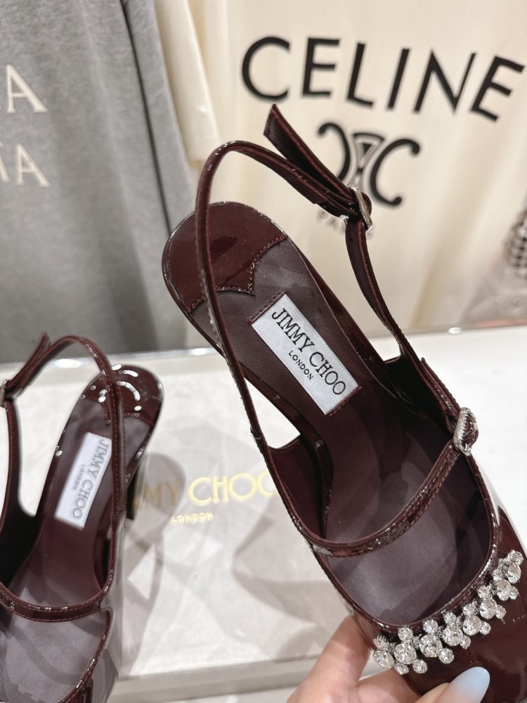 Босоножки фото 6