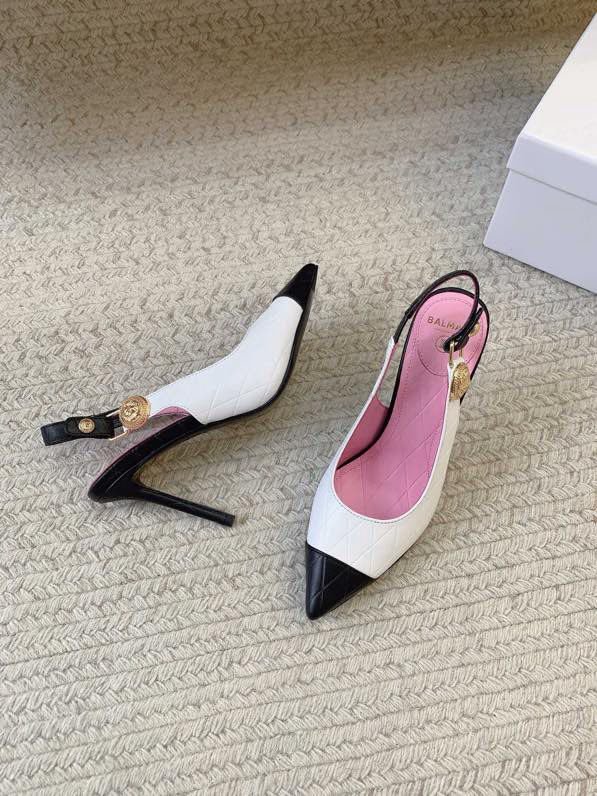 Босоножки фото 6