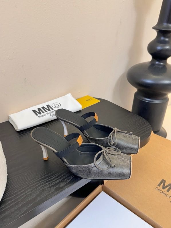 Босоножки фото 6