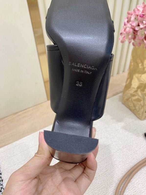 Босоніжки фото 6