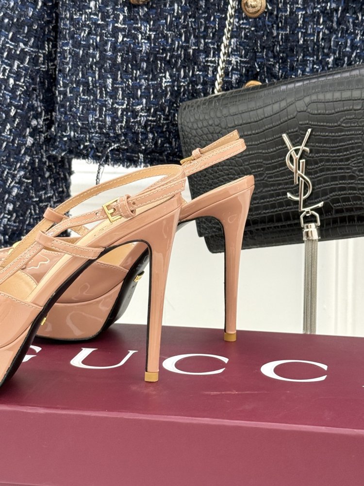 Босоножки фото 6