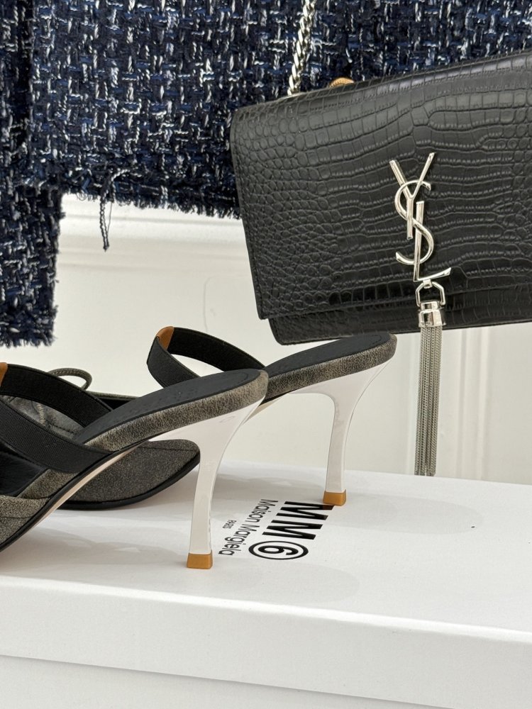 Босоножки фото 6