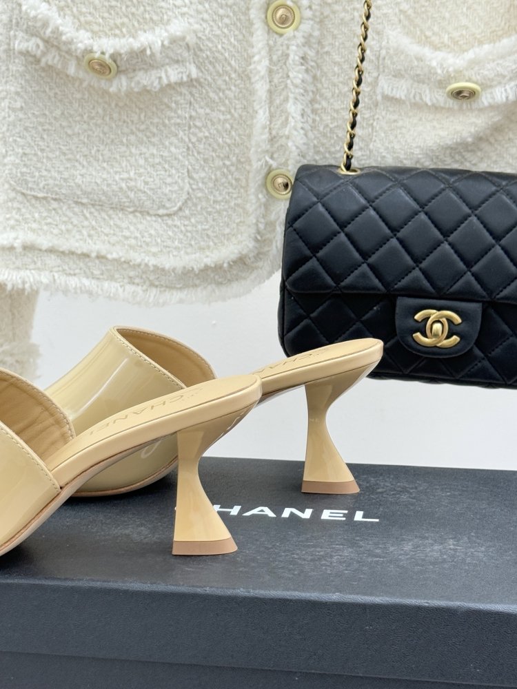 Босоніжки фото 6