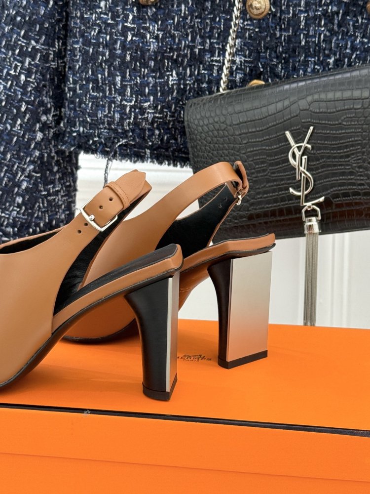 Босоножки фото 6