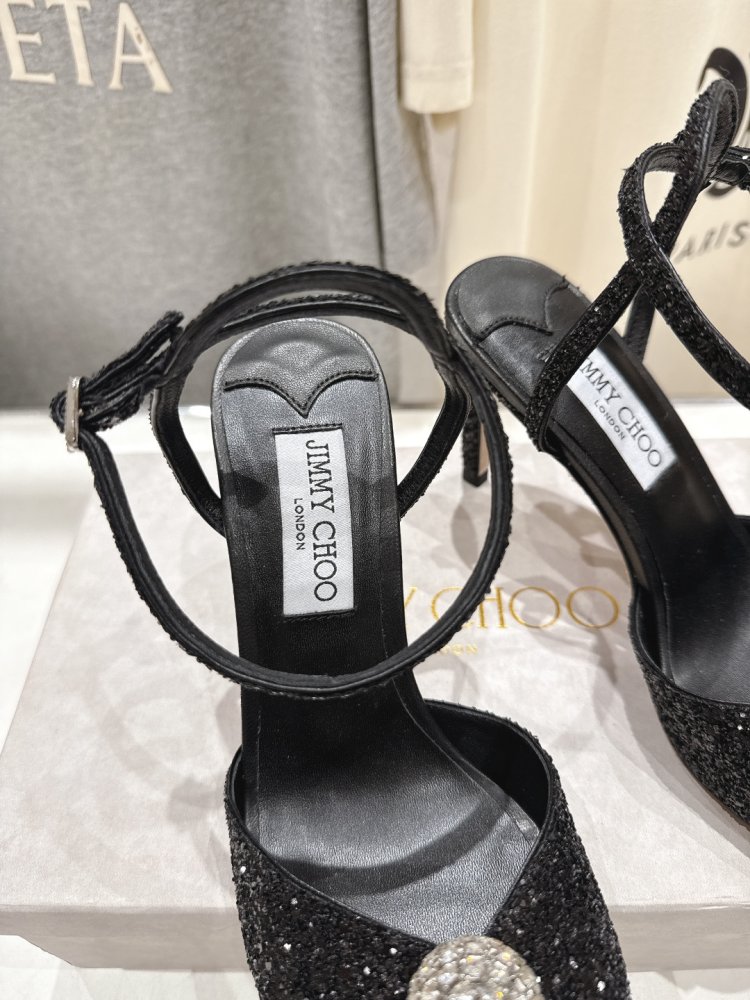 Босоножки фото 6