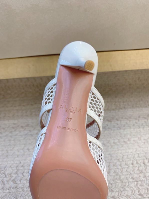 Босоножки фото 6