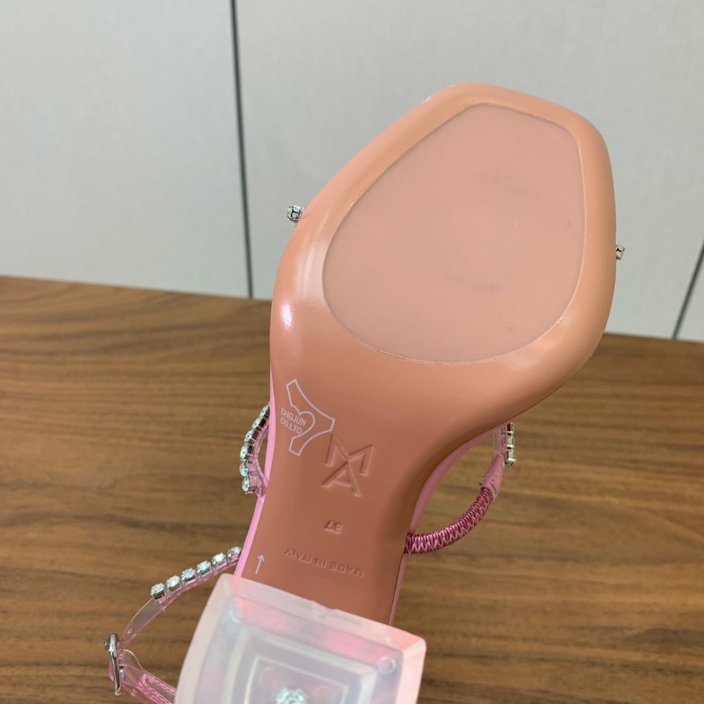 Босоножки фото 7