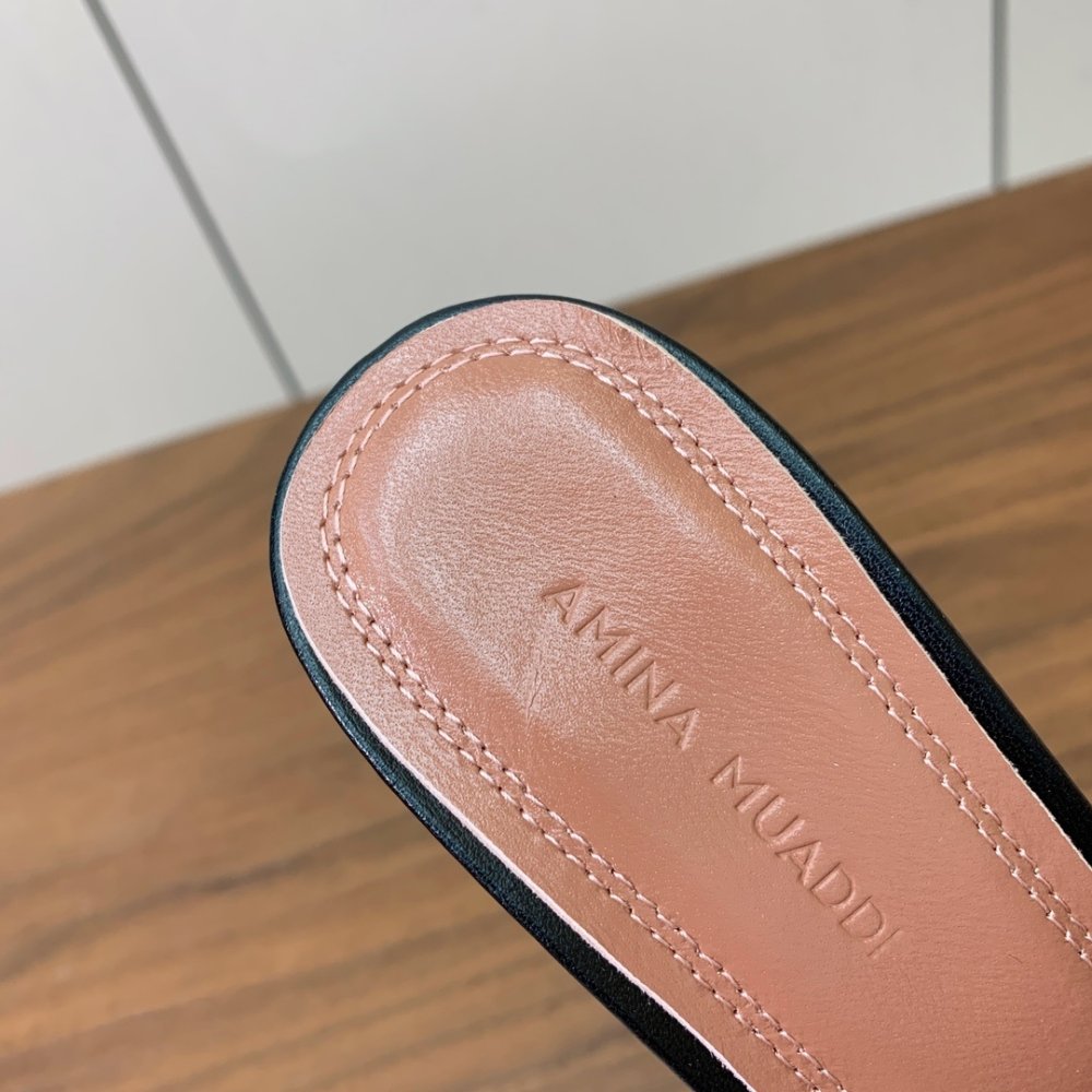 Босоножки фото 7