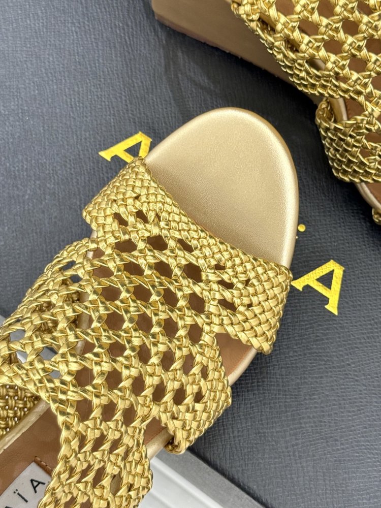 Босоніжки фото 7