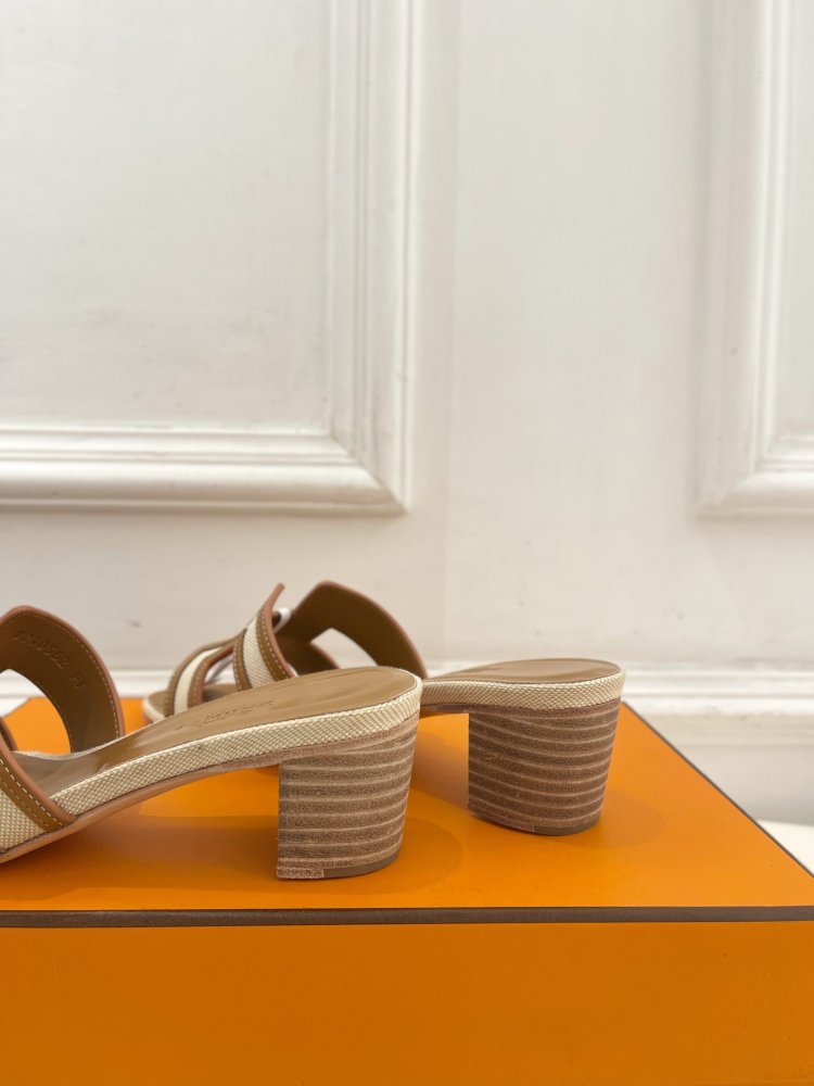 Босоножки фото 7