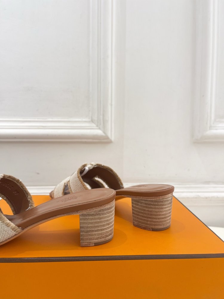 Босоніжки фото 7