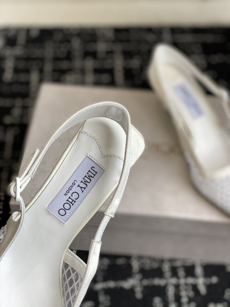 Босоножки фото 7