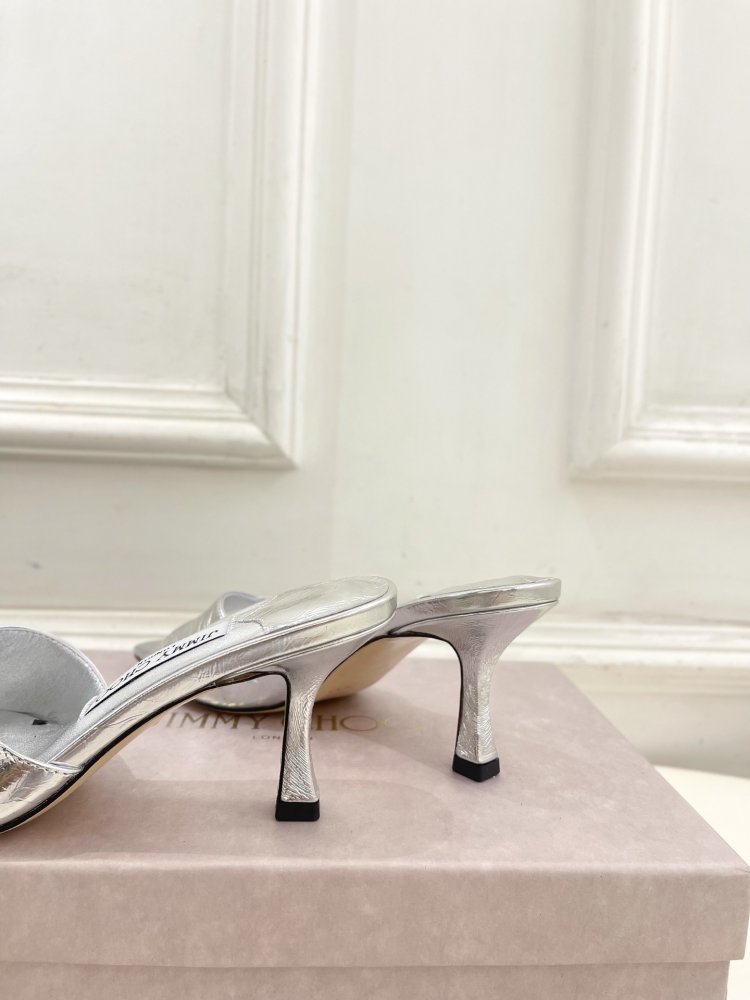 Босоножки фото 7