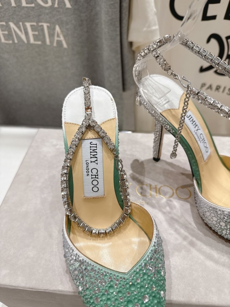 Босоніжки фото 7