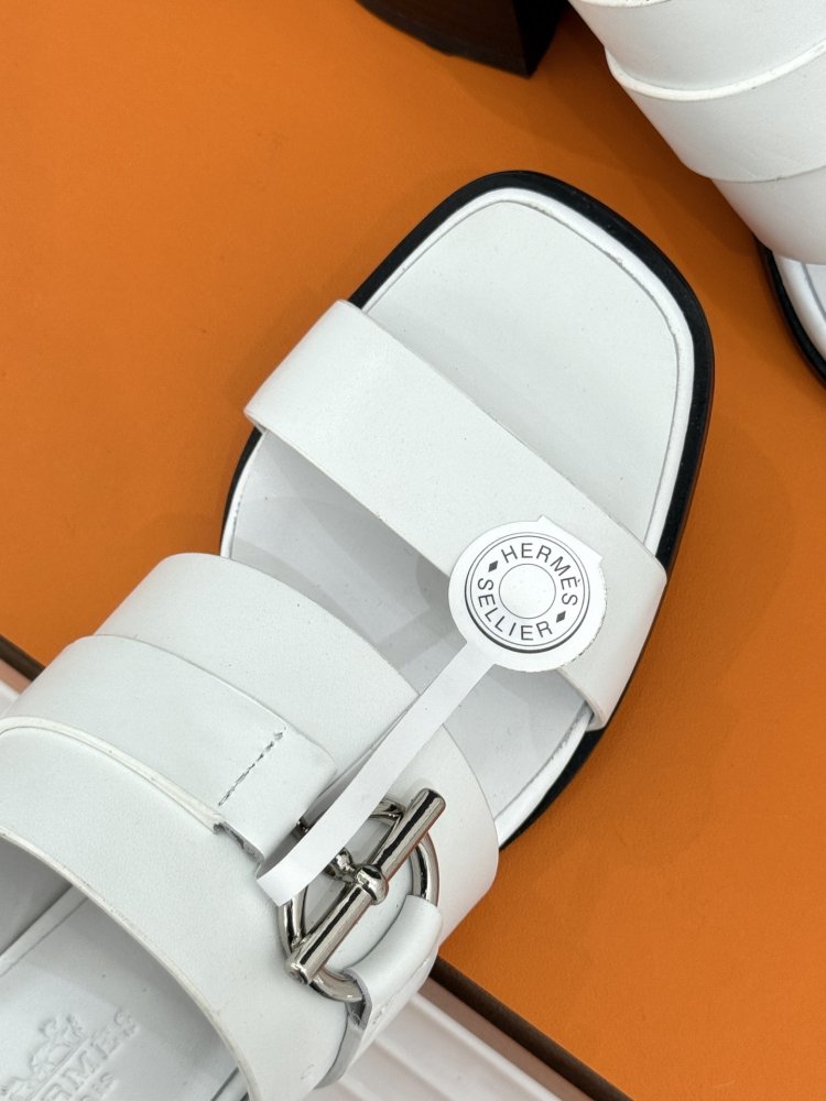 Босоніжки фото 7