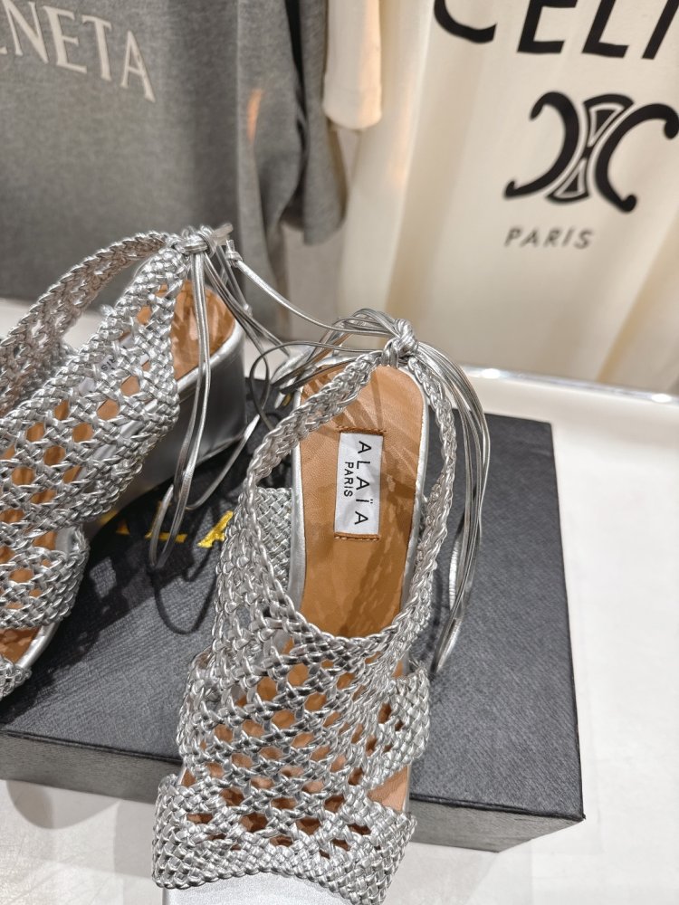 Босоніжки фото 7