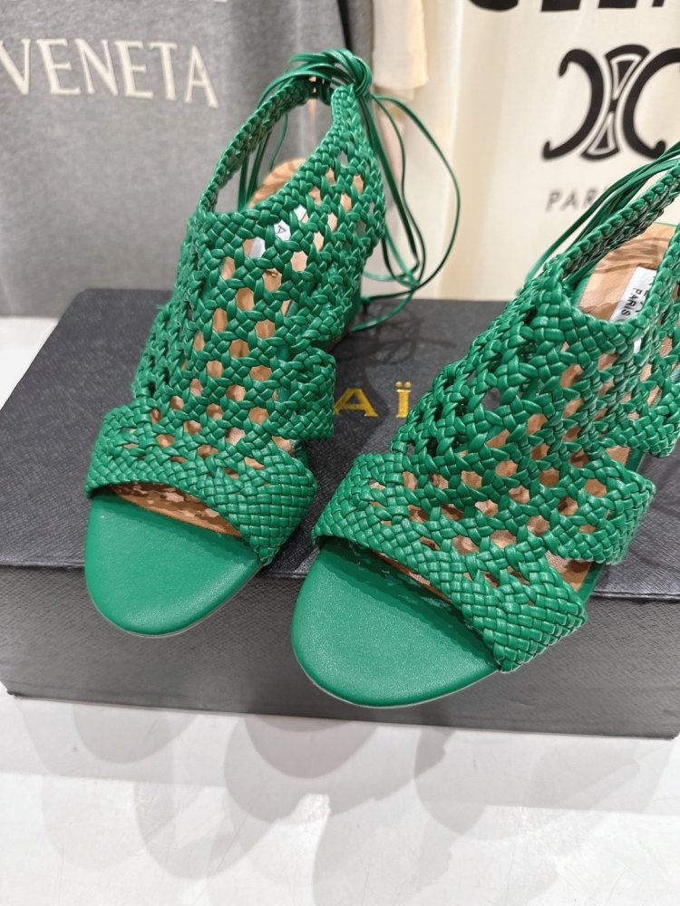 Босоніжки фото 7