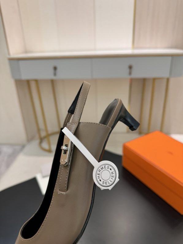 Босоножки фото 7