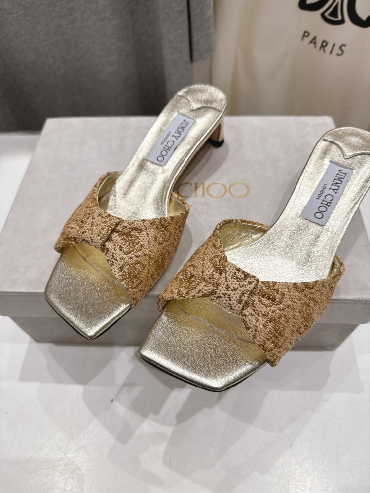 Босоножки фото 7