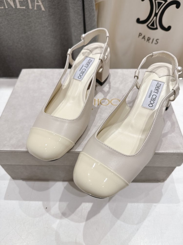 Босоножки фото 7