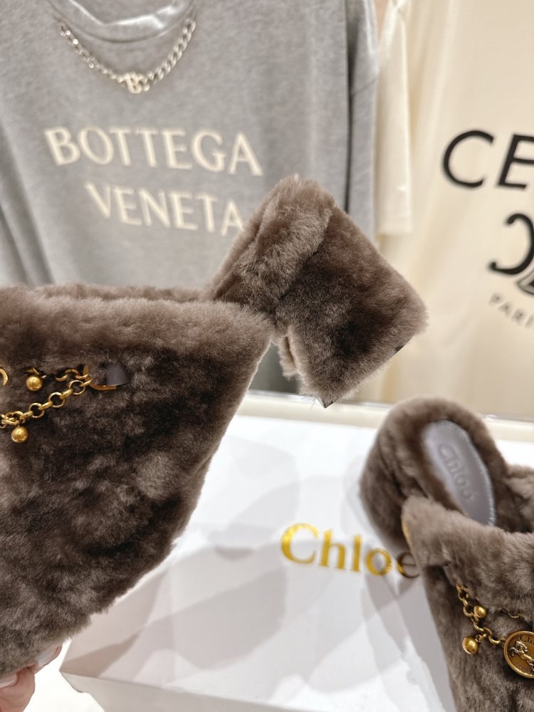 Босоножки фото 7